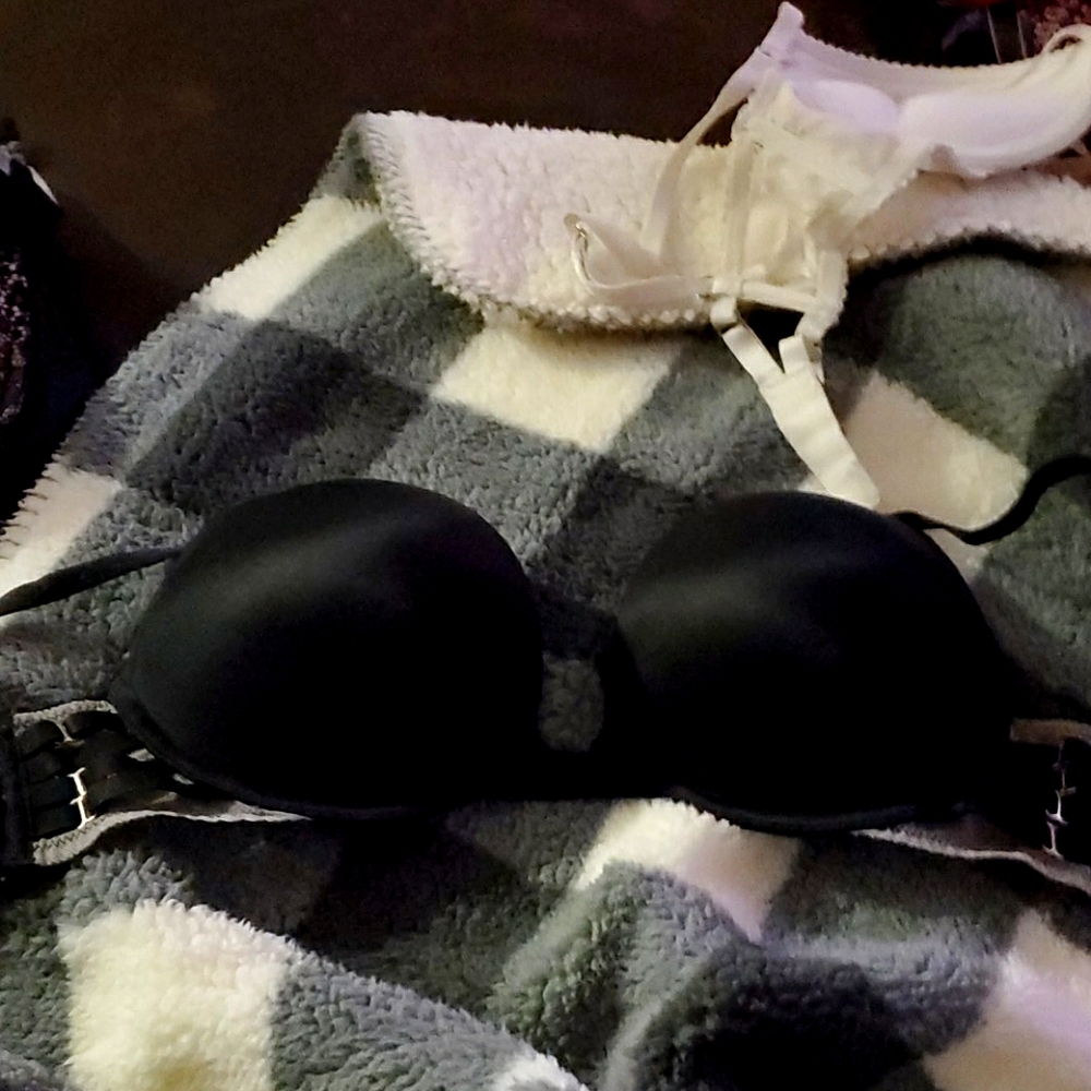 Bombshell bra